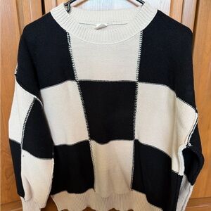 Black and White Checkered Women's Sweater